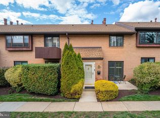 700 Ardmore Ave APT 410, Ardmore, PA 19003