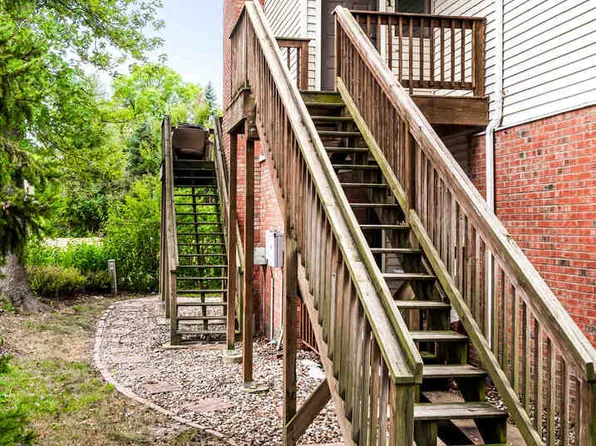 903 N Linden St APT 111, Normal, IL 61761