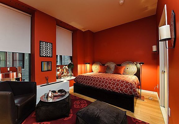 3rd image of 90 West St #7X