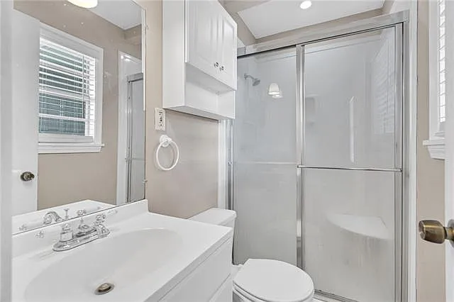619 W 25th Ave — Photo 18