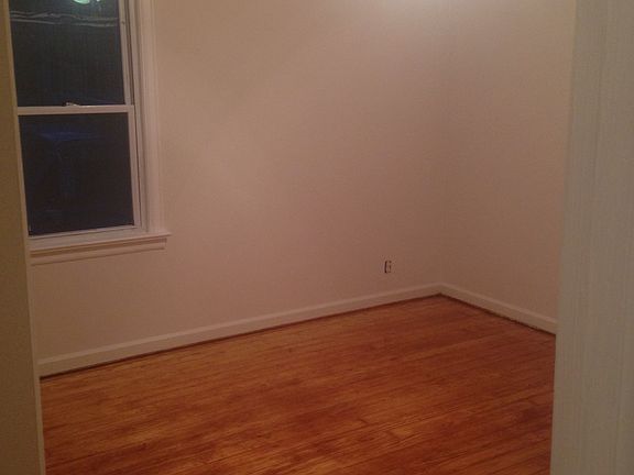3rd image of 163 Euclid Ave