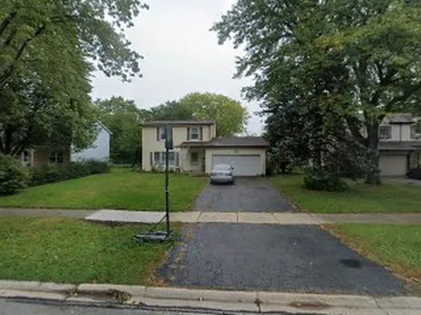 4529 Waubansie Ln, Lisle, IL 60532