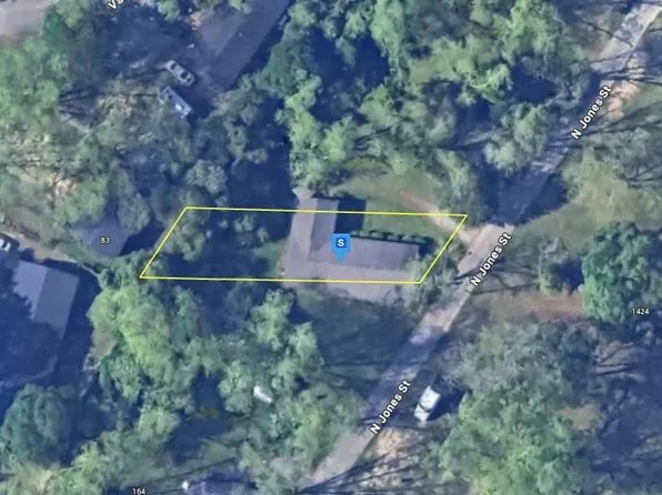 138 N Jones St, Fort Valley, GA 31030