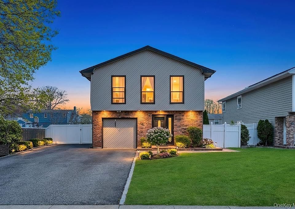 1st image of 41 Oakley Avenue