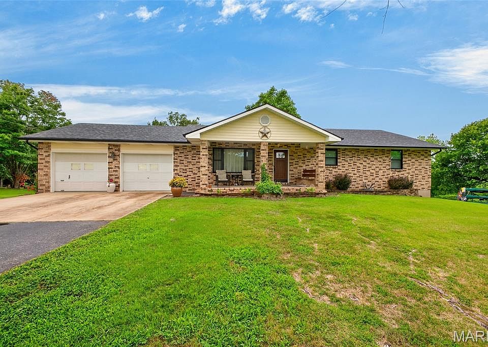 1st image of 23301 Rainbow Ln