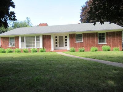 602 S Fir St, Lamberton, MN, 56152