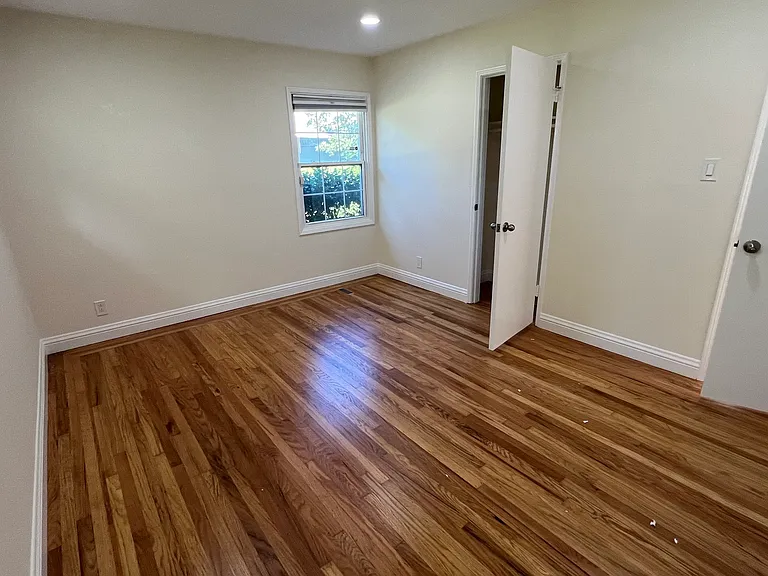 11572 Southwood Dr — Photo 13