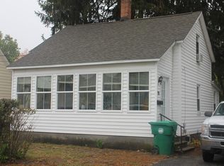 99 Pine St, Clinton, MA 01510