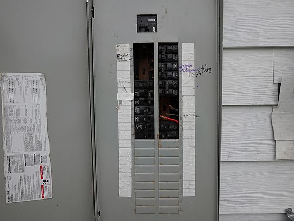 5th image of 328 W Main St