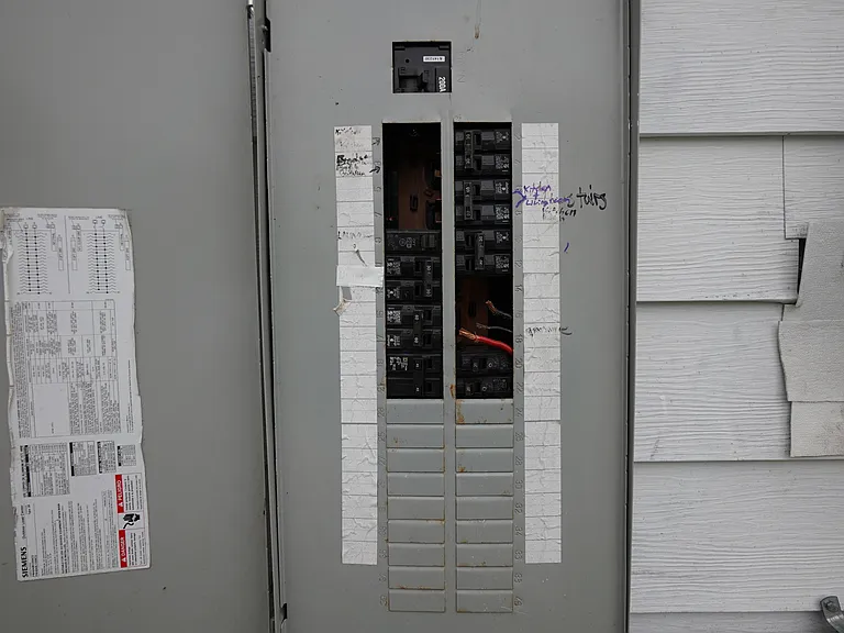 328 W Main St — Photo 5