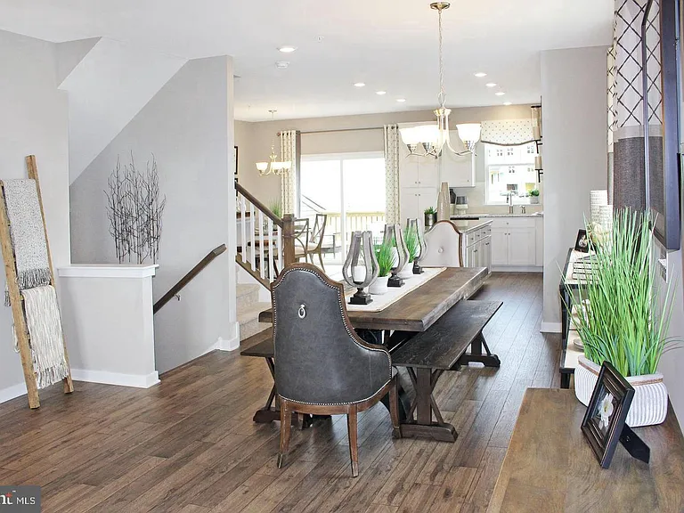 1883 Boulder Dr — Photo 13
