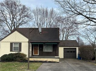 600 Audrey Ln, Struthers, OH