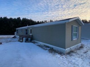 587 E King St, Coloma, WI 54930