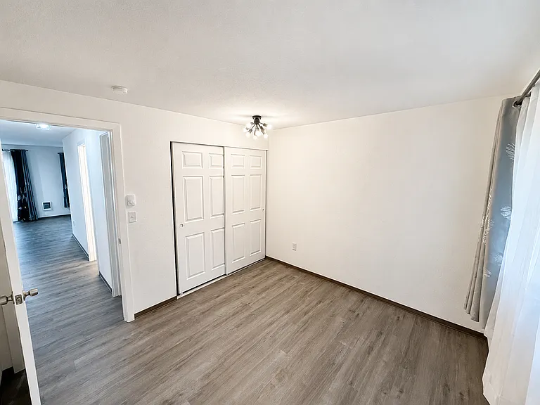 12707 SE 42nd St #B3 — Photo 12