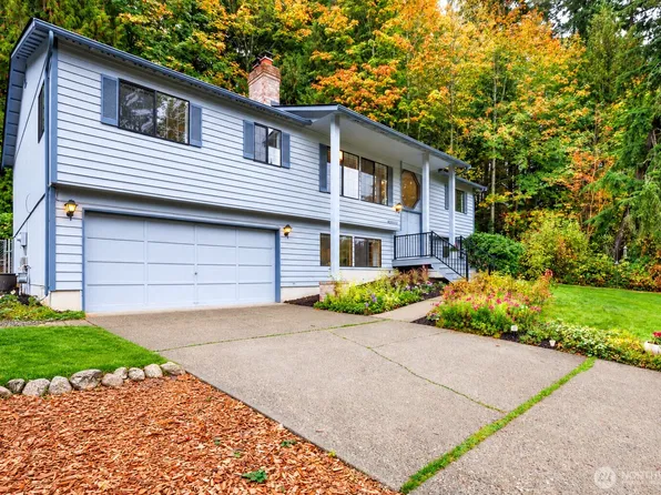 23010 39th Avenue W, Brier, WA 98036