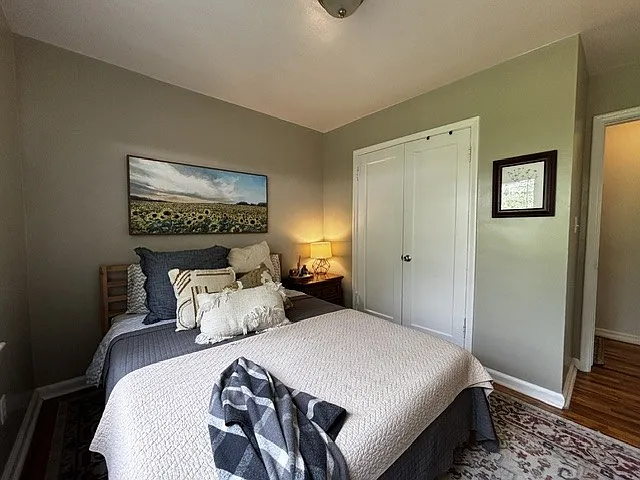 2 bed, 1500 sqft, $2,200 — Photo 3