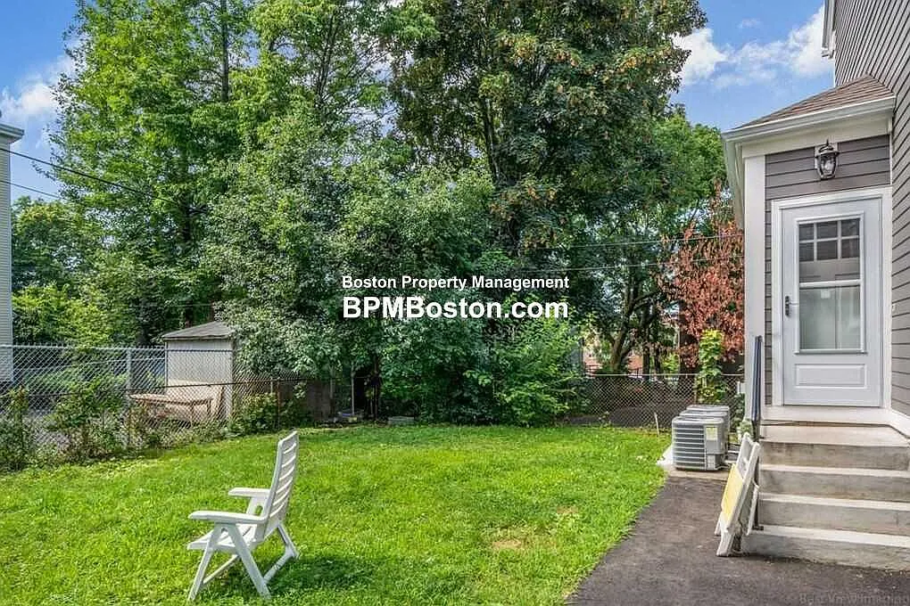3 bed, $3,300 — Photo 3