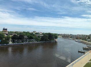 780 S Pier Dr UNIT 401, Sheboygan, WI 53081