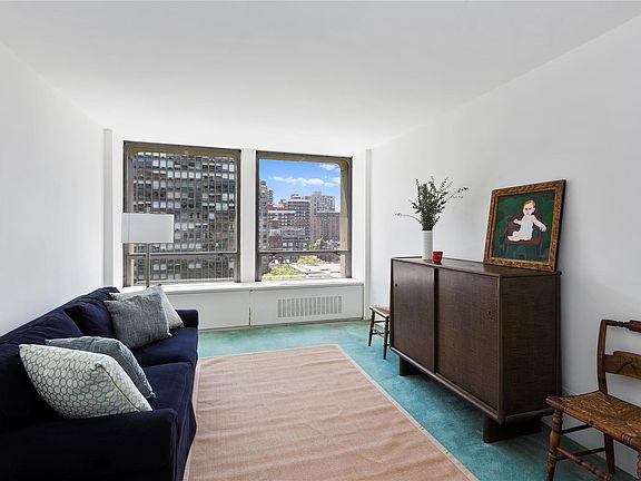 3rd image of 330 E 33rd St APT 12C