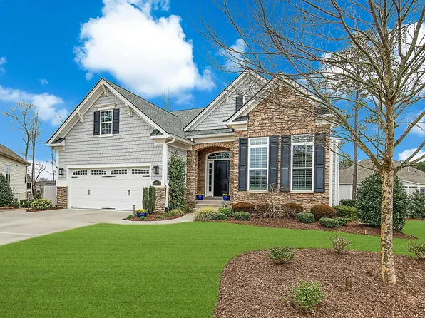 207 Ivygreen Chase Ct, Apex, NC 27523