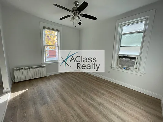 Rented by A Class Realty Corp | media 14