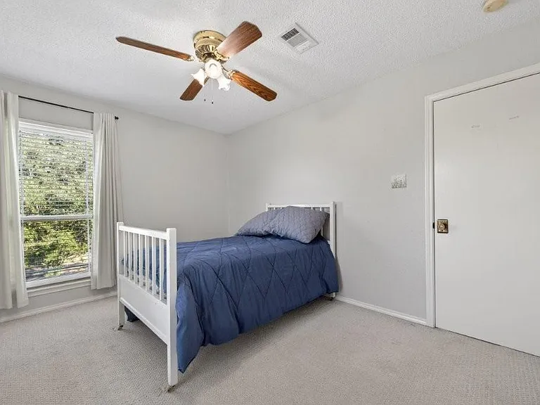 6610 Sprigg St — Photo 34
