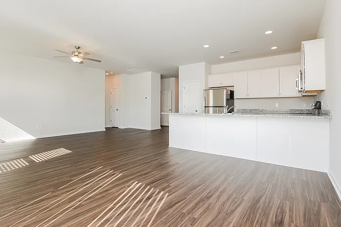 107 Percheron Dr — Photo 6