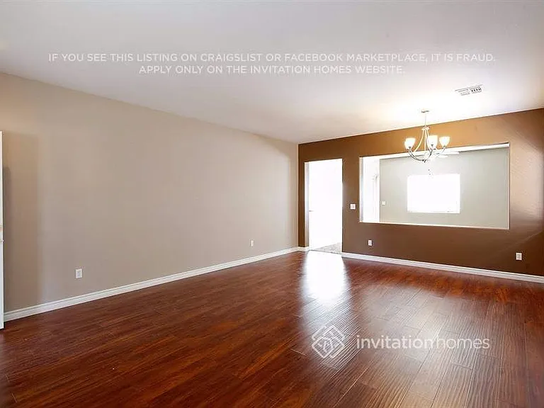 5009 Morning Falls Ave — Photo 2