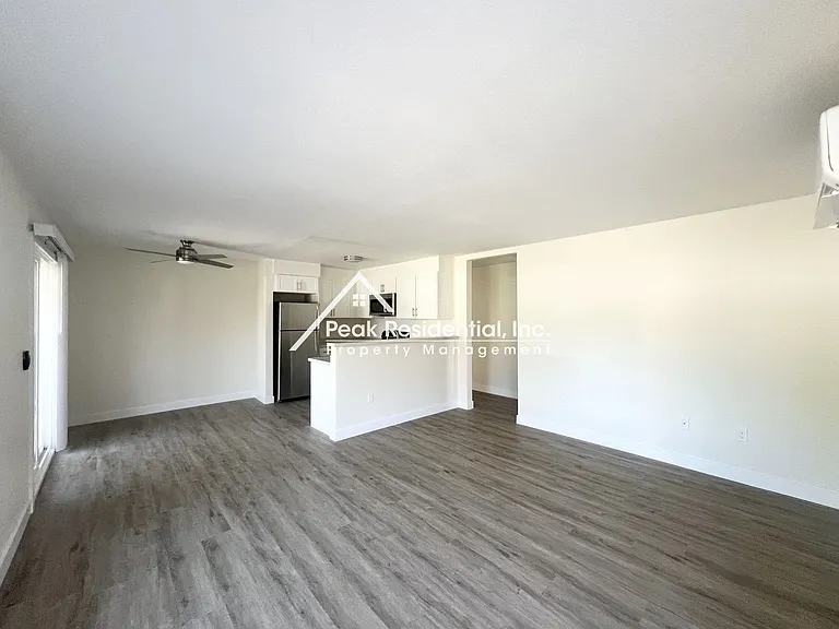 Gardenside Apartments — Photo 3