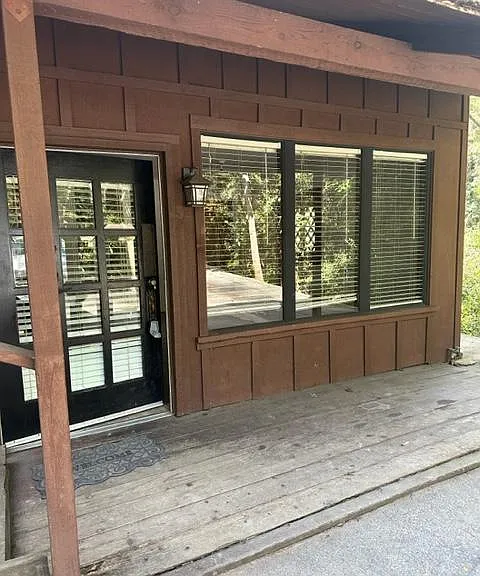 1406 Glen Canyon Rd — Photo 2