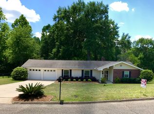 1102 Wimbledon Dr, Dothan, AL 36305