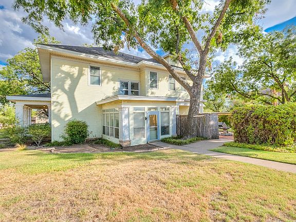 5th image of 307 N 8th St