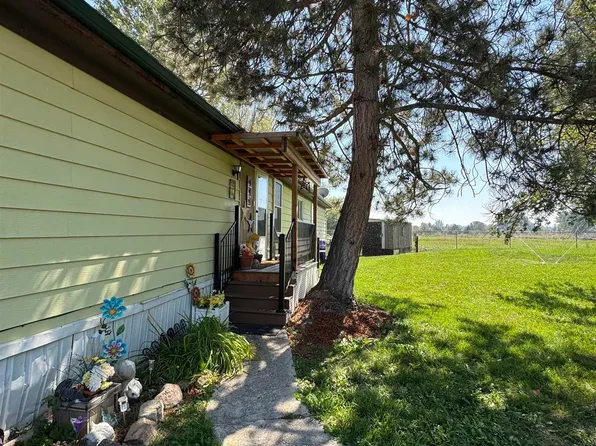 1200 S Artesian Rd Space 36, Eagle, ID 83616