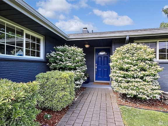 Inviting front entryway with new stylish paint colors.