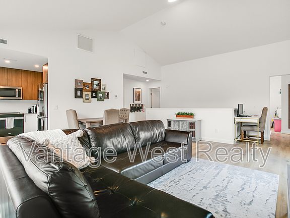 5th image of 685 Boynton Pl #26
