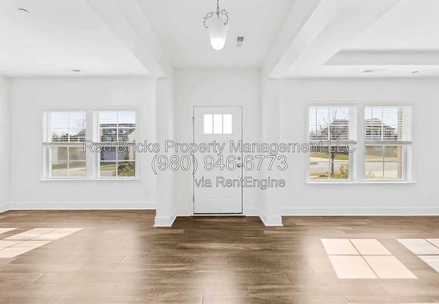 5 bed, 3.0 bath, 3168 sqft, $2,995 — Photo 4