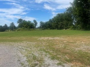 10 E Clover Cir, Tahlequah, OK 74464