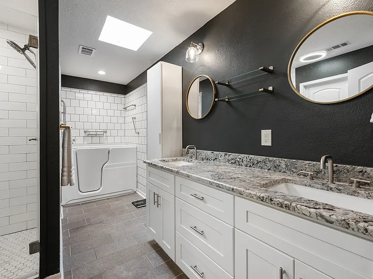 2907 Broadmoor Dr — Photo 26