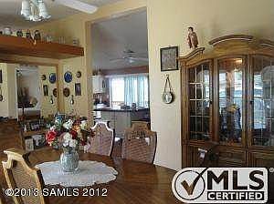 Diningroom - to kitchen