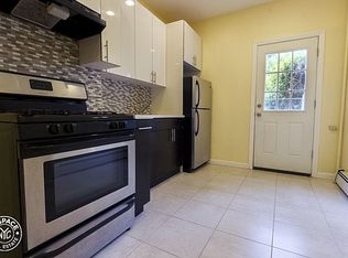 462 Central Ave #2S, Brooklyn, NY 11221