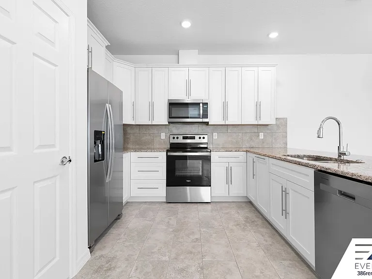 22 Pony Ln #B — Photo 10