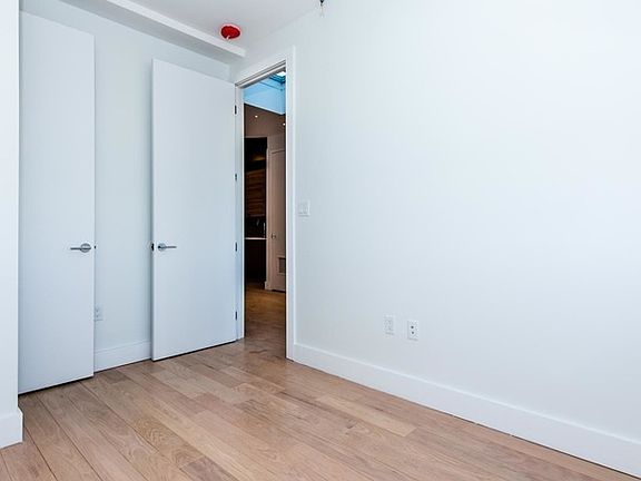 2nd image of 1319 Bedford Ave #20R