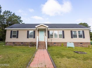 302 School St, Pinetops, NC 27864