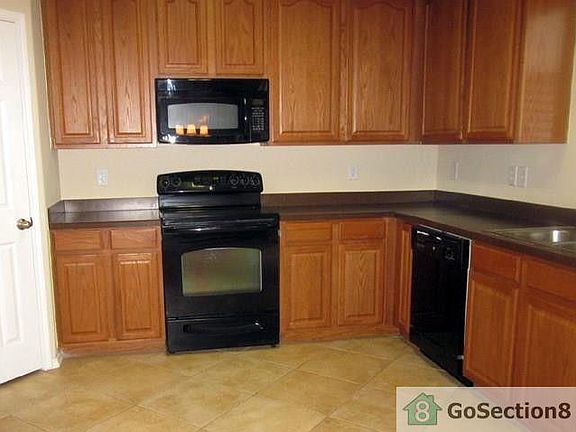 4th image of 1740 Quail Springs Cir