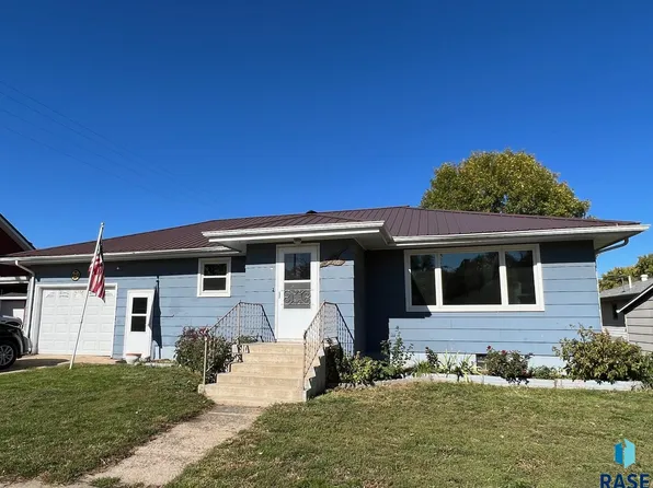 100 W Lincoln Ave, Viborg, SD 57070