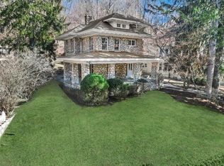 2 Lower North Highland Pl, Croton On Hudson, NY 10520