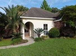 17345 Lauren Dr, Prairieville, LA 70769