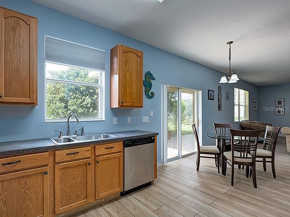 4th image of 33937 Terragona Dr