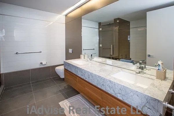 Rented by iAdvise Real Estate LLC | media 47