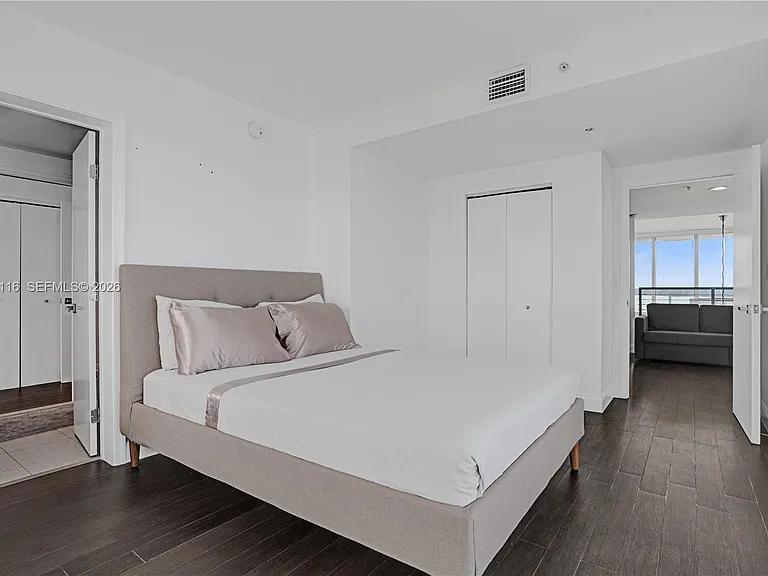 7930 East Dr #1808 — Photo 16